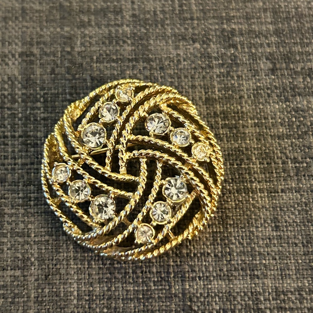 Vintage Hurricane Diamond Gold Tone Brooch~ Costume Jewelry